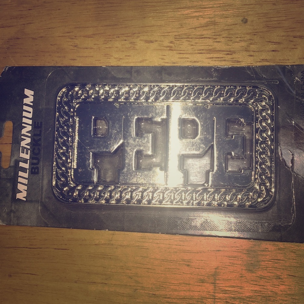 🆕 men’s PEPE belt buckle